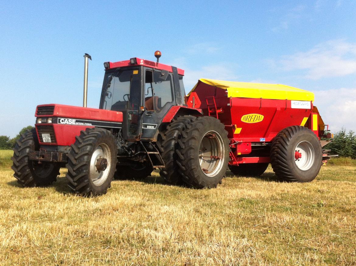 Case IH 956 XL - Ude med gødning billede 19