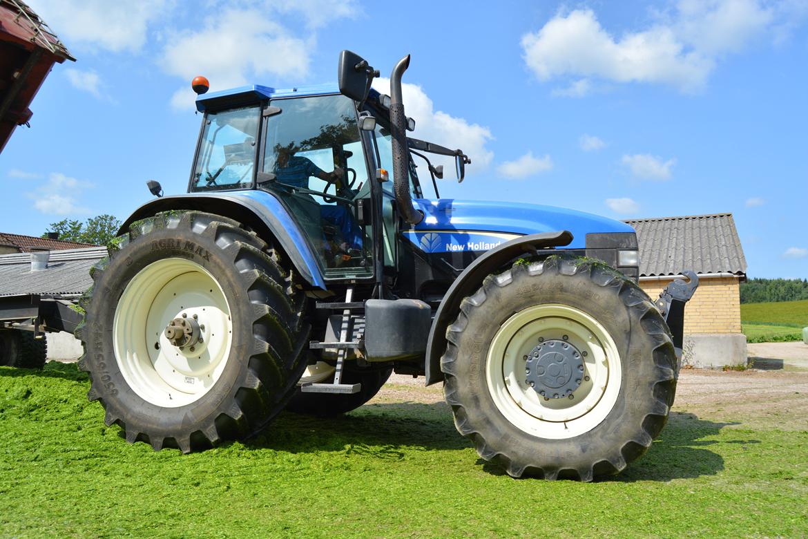 New Holland TM165 billede 21