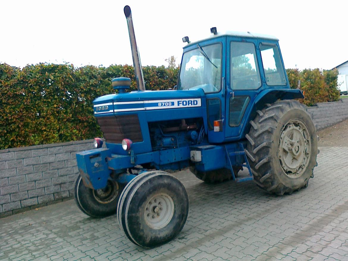 Ford 8700 2WD - Lige kommet hjem :) billede 2