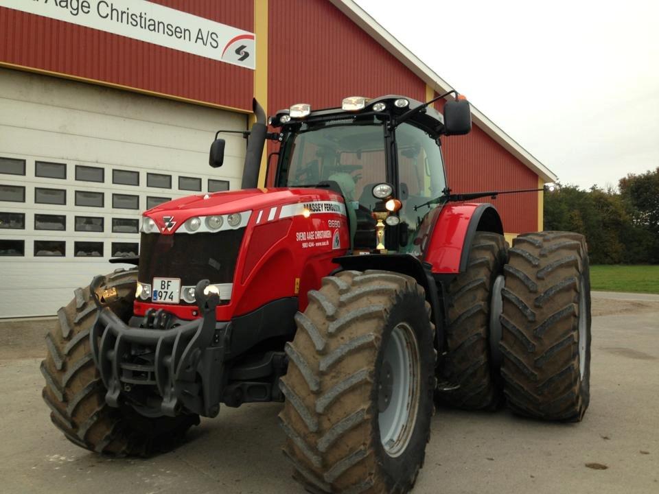 Massey Ferguson 8690 billede 1