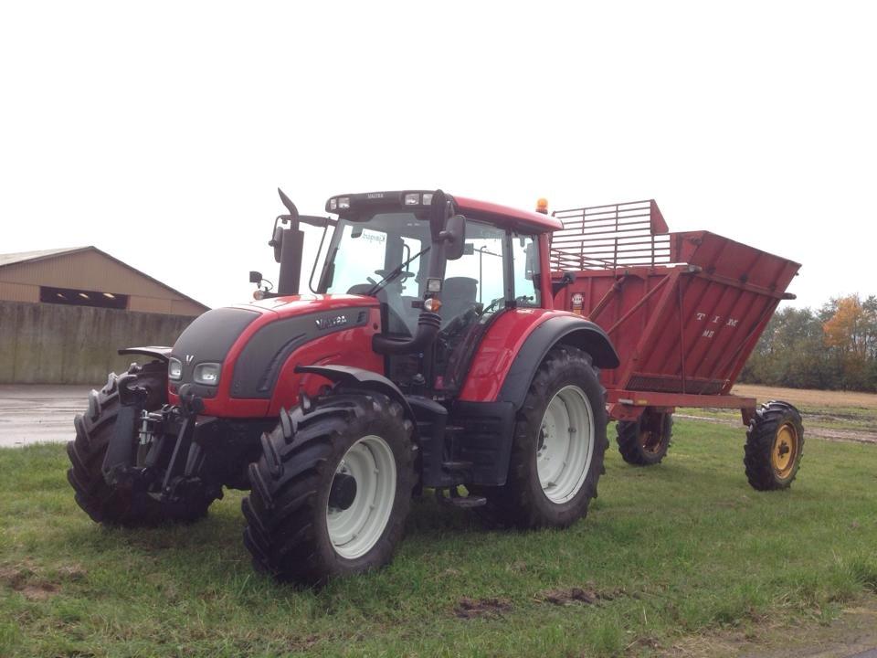 Valtra N142 billede 9