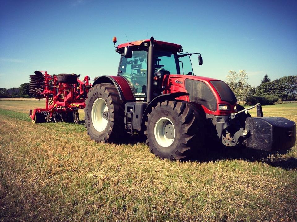 Valtra S322 - Dybteharven! billede 6