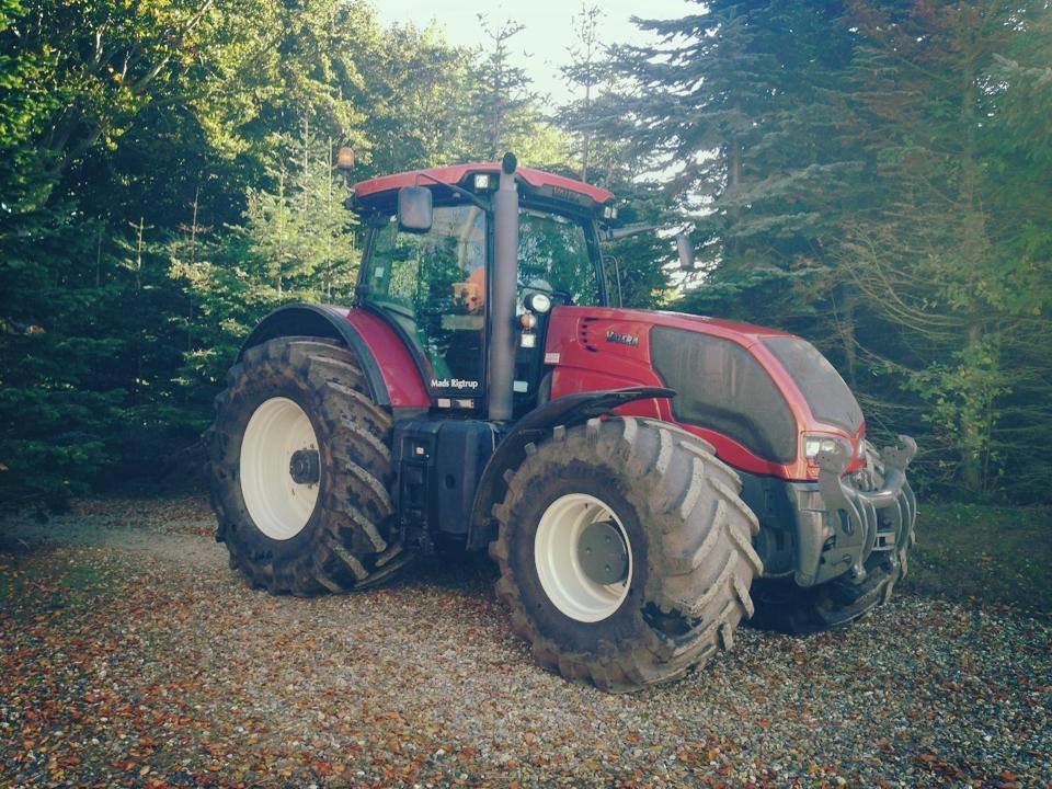Valtra S322 - Ny vasket billede 1