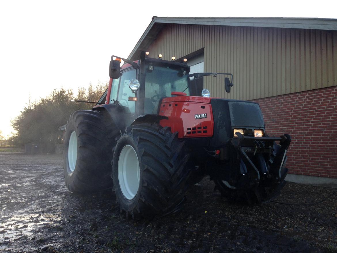 Valtra 8350 Hitech billede 4