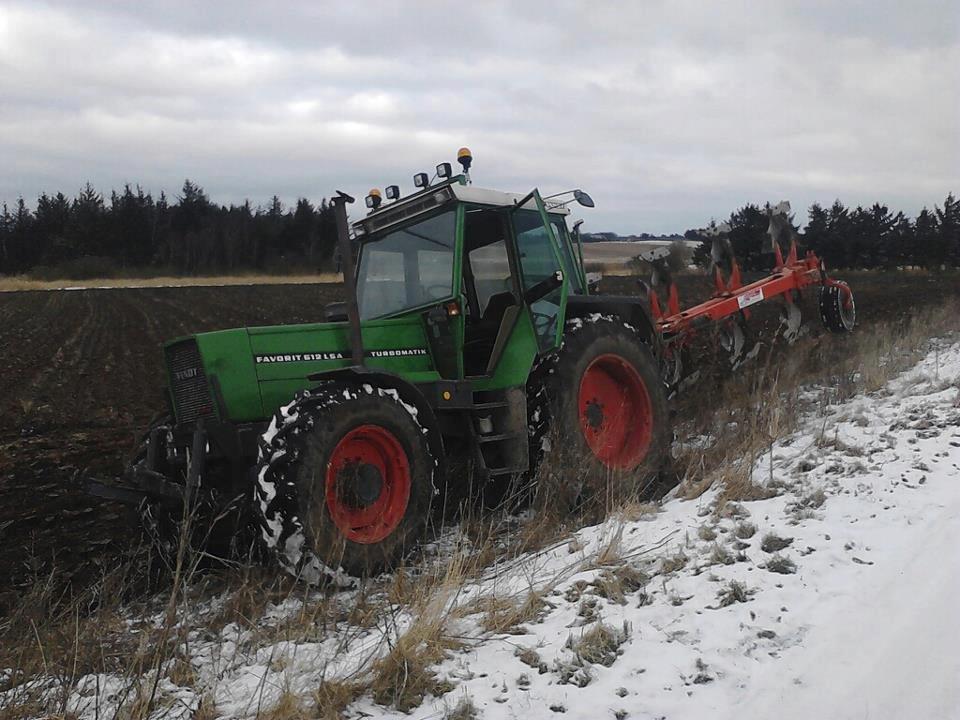 Fendt 612 LSA - En vinterdag foran ploven. billede 2