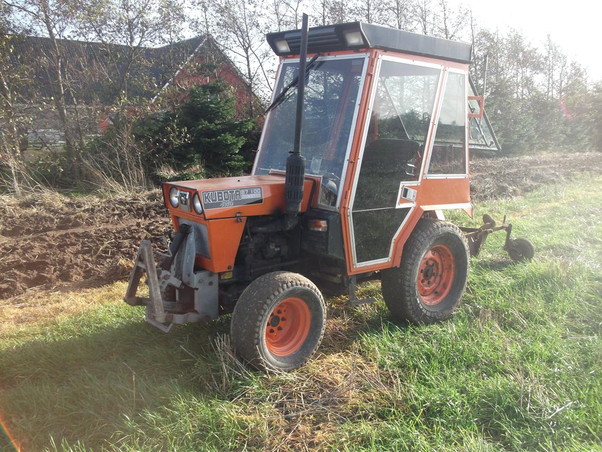 JL Kubota 7100 HST billede 5