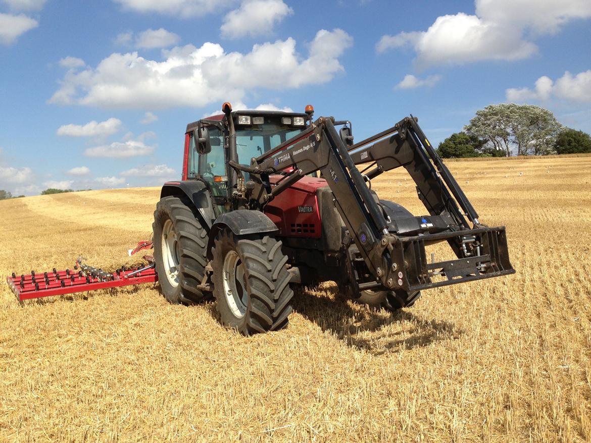 Valtra 6850 Hitech billede 1