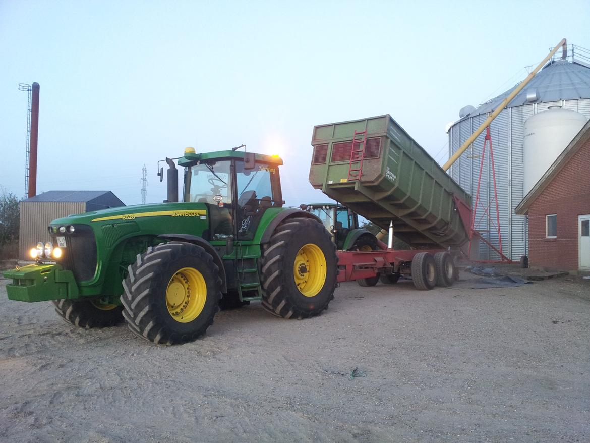 John Deere 8520 billede 6