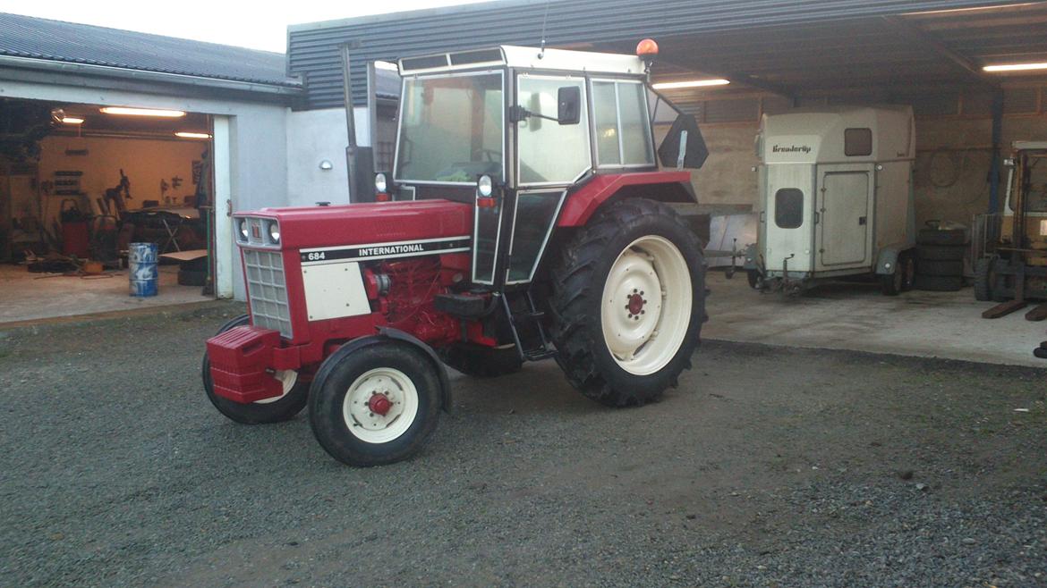 International Harvester 684 billede 1