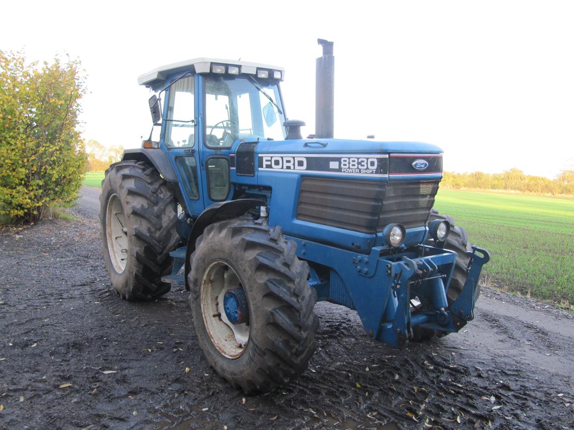 Ford 8830 Powershift billede 4