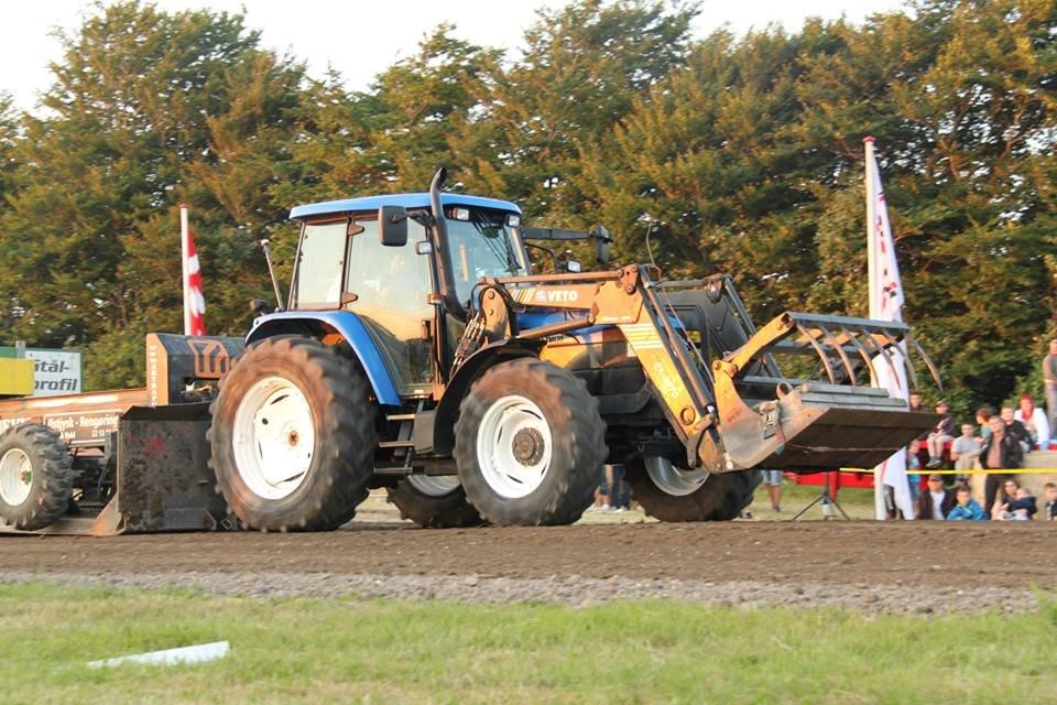 New Holland tm 130 billede 16