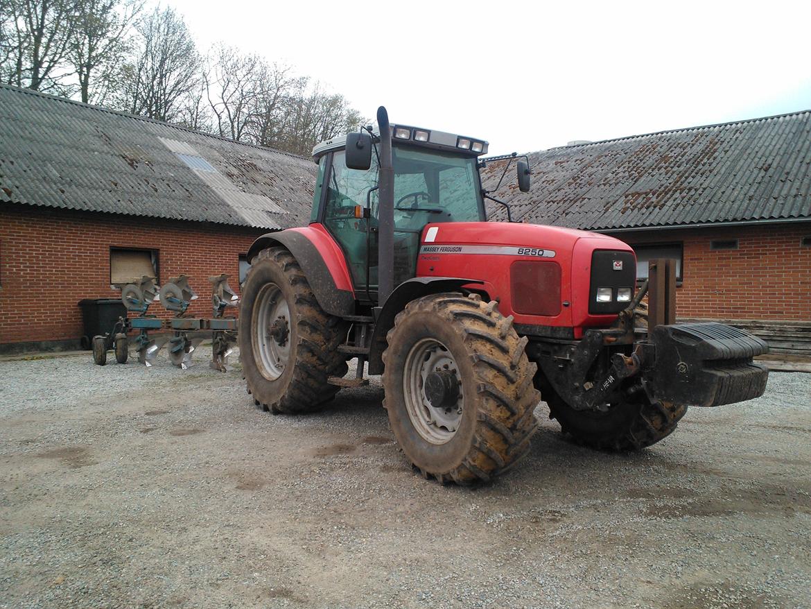 Massey Ferguson 8250 billede 12