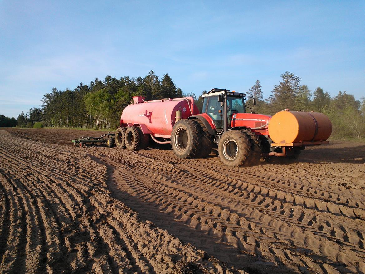 Massey Ferguson 8250 billede 9