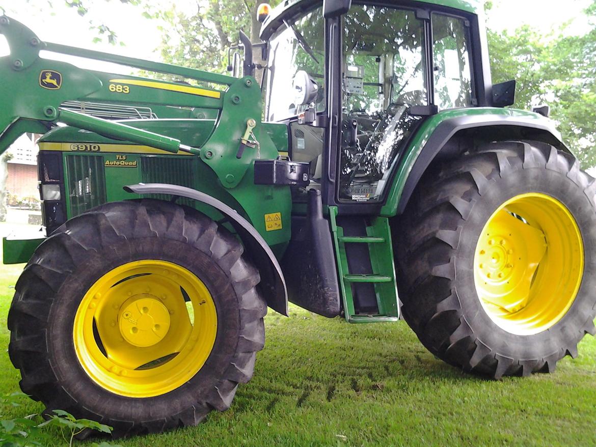 John Deere 6910 billede 14