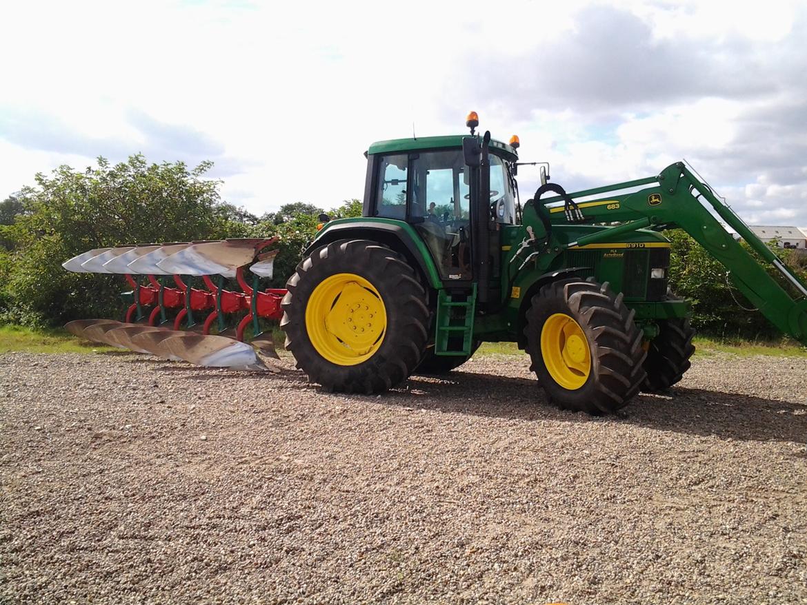 John Deere 6910 billede 18