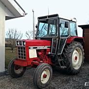 International Harvester 484