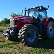 Massey Ferguson 8690