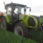 Claas Arion 650