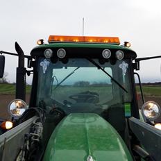 John Deere 6630