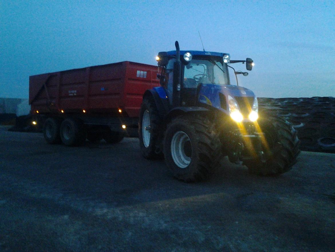 New Holland T7030 billede 19