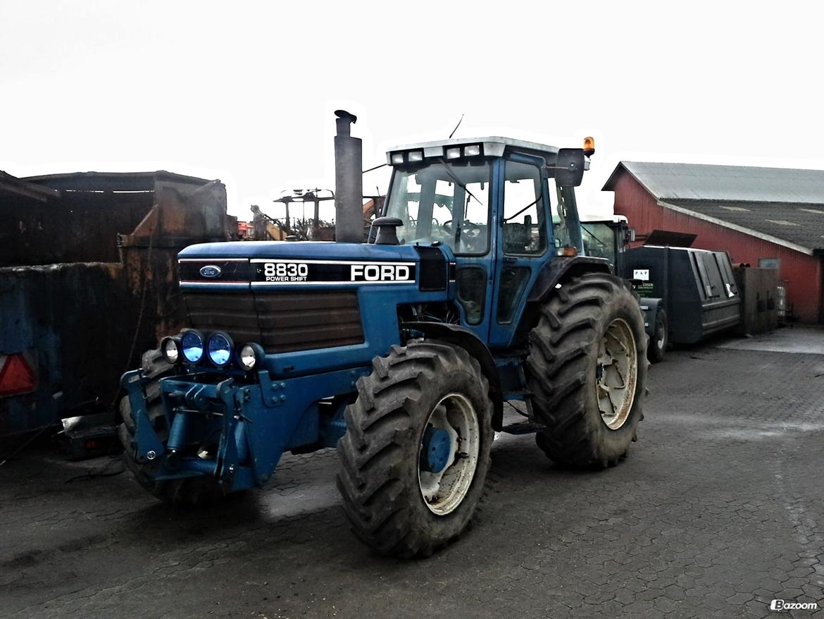 Ford 8830 Powershift - færdig samlet og klar til prøve tur med 40Km/h gearkasse billede 2