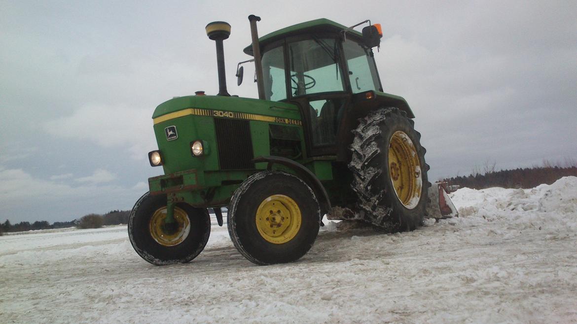 John Deere 3040 billede 1