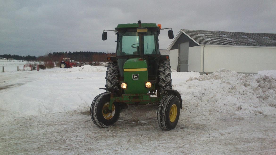 John Deere 3040 billede 3