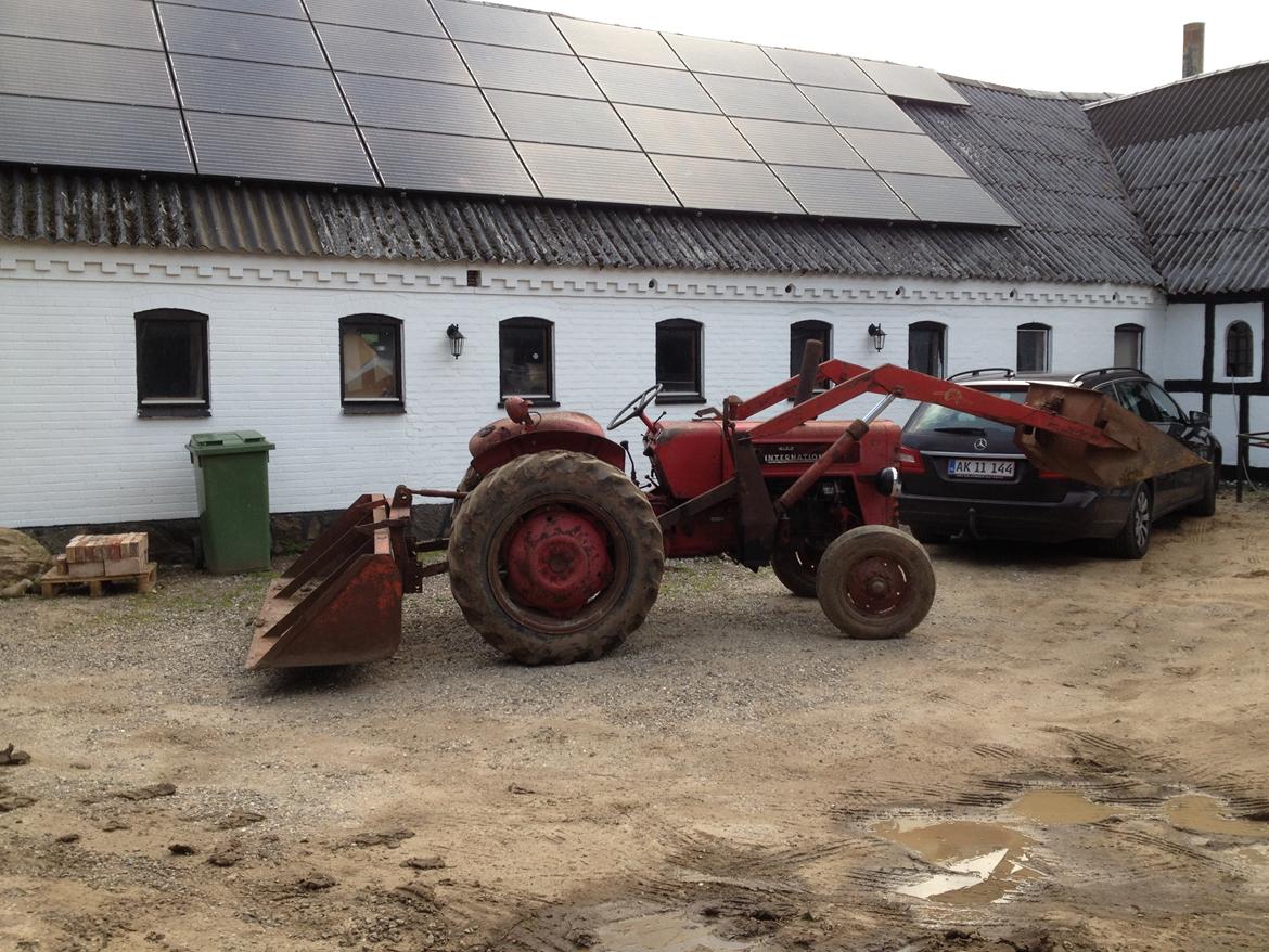 International Harvester B 275 billede 11