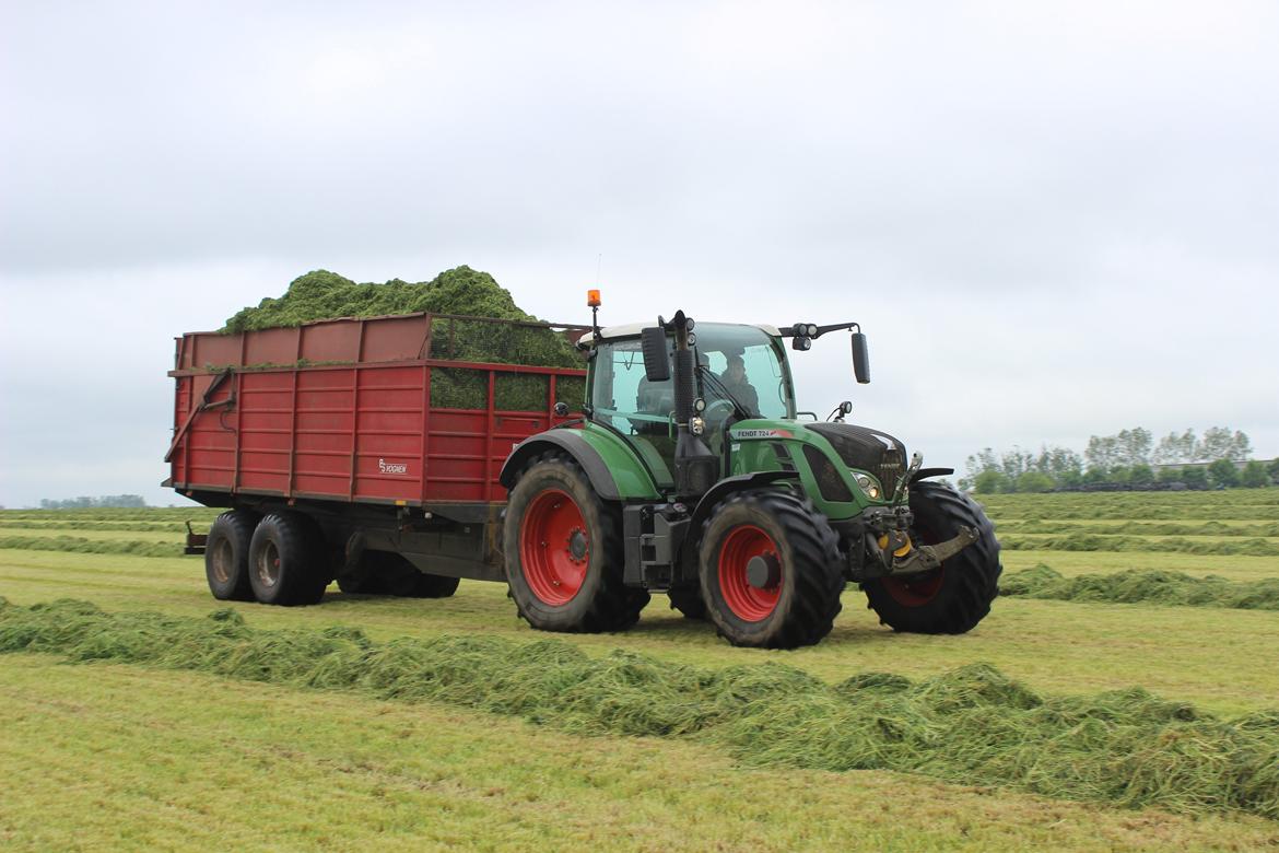 Fendt 724 billede 2