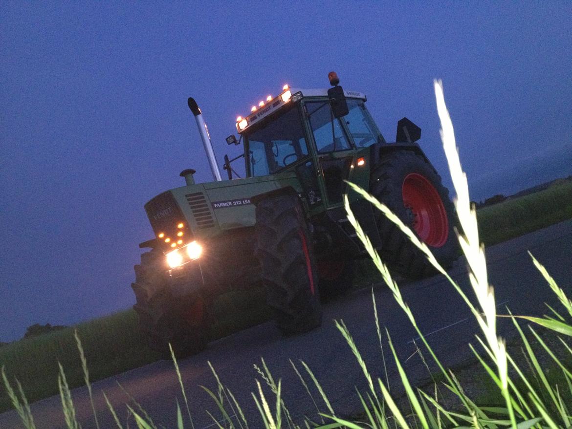 Fendt 312 Farmer billede 22