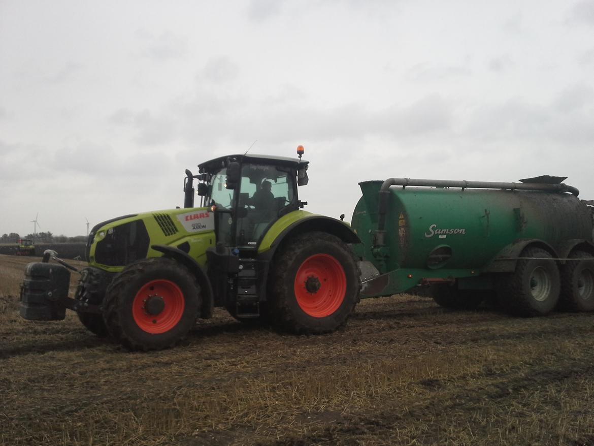Claas Axion 830 billede 3