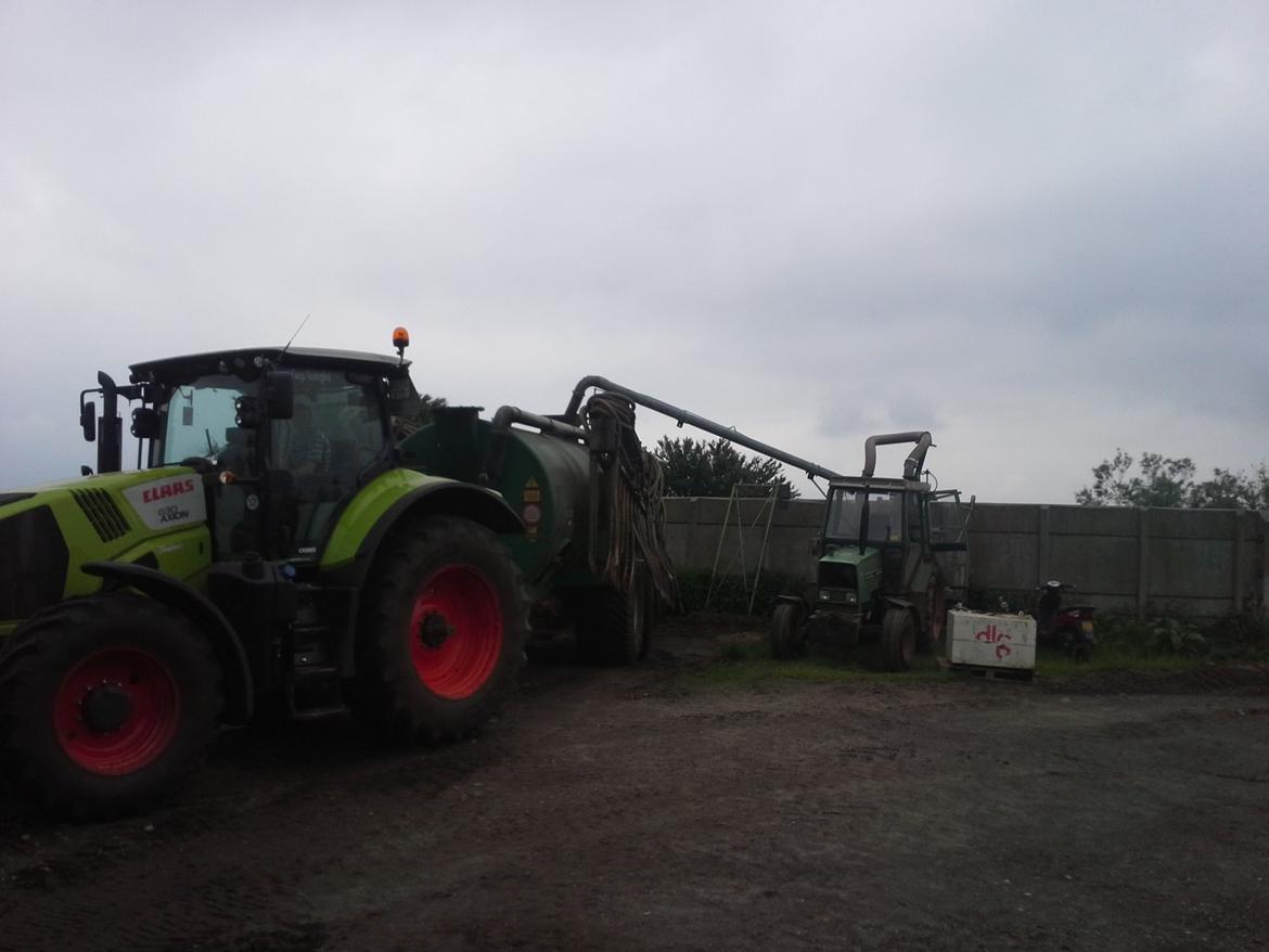 Claas Axion 830 billede 20