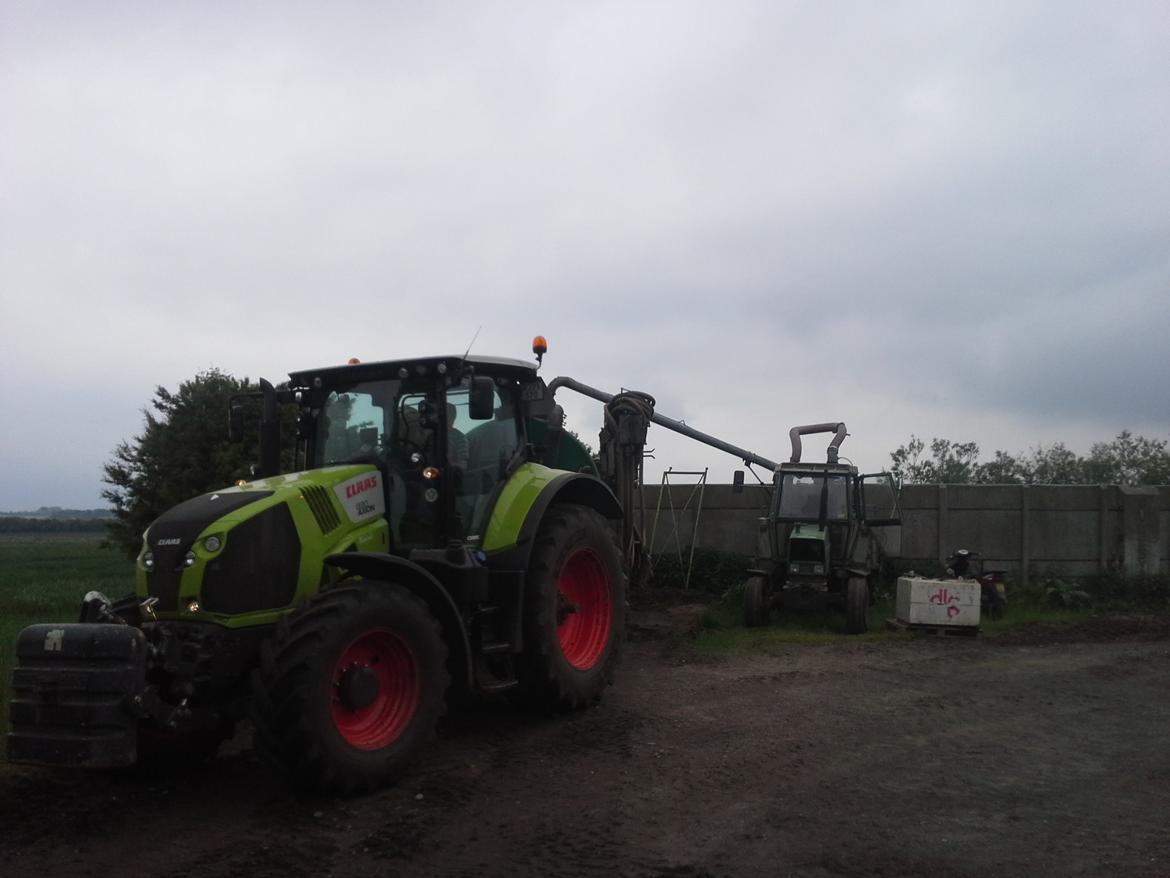 Claas Axion 830 billede 22