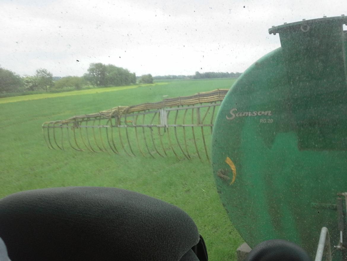 Claas Axion 830 billede 30