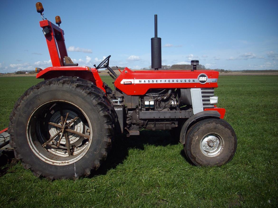 Massey Ferguson 1080 billede 8