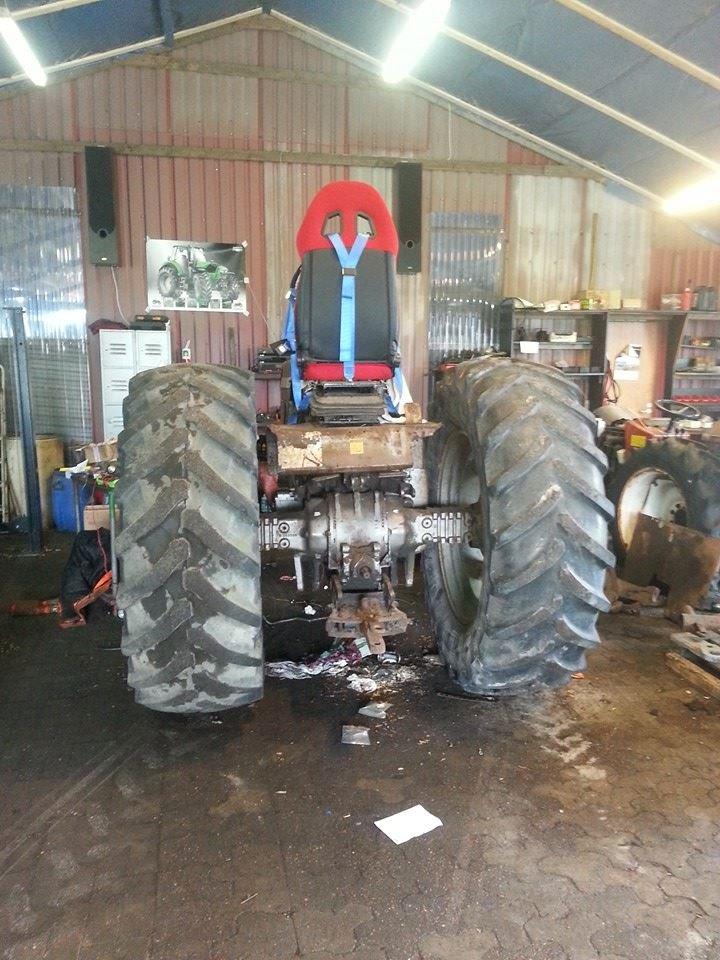 Massey Ferguson 1080 billede 35