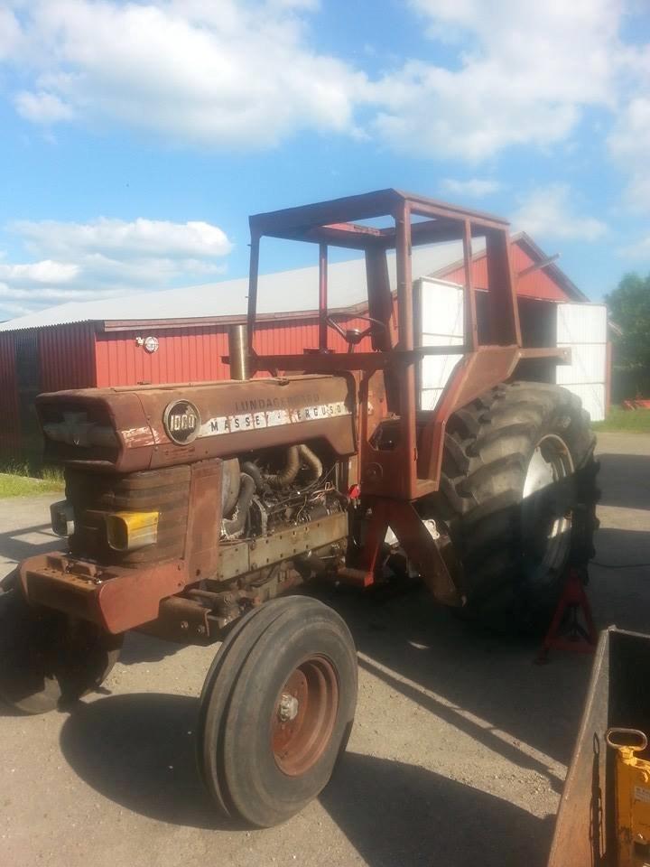 Massey Ferguson 1080 billede 1