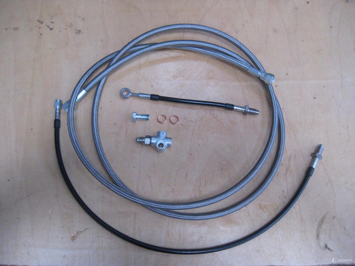 John Deere 4440 - Specielfremstillede returslanger med banjobolte. Det originale system er udgået af produktion! Nu er det muligt at skifte slanger uden at skulle afmontere brændstoftank og hydraulikpumpe. :-) billede 18