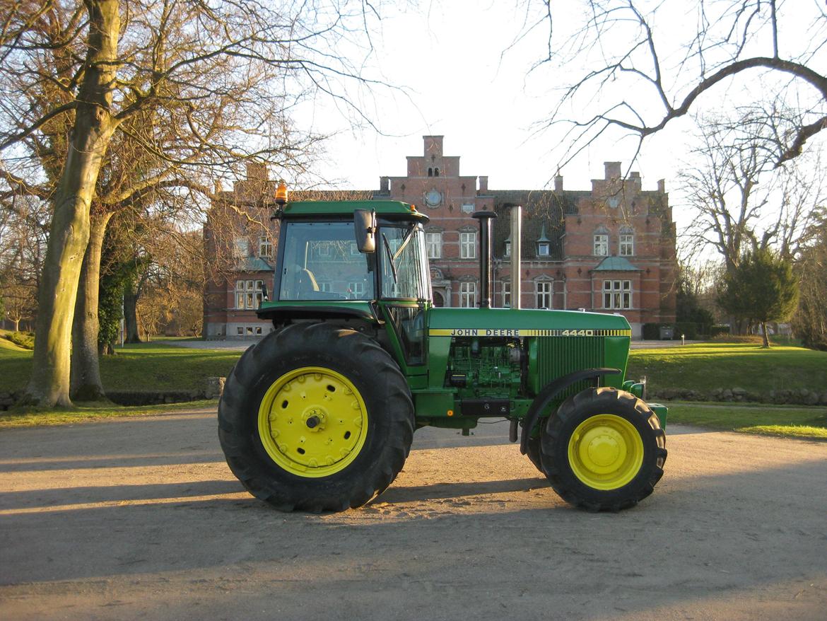 John Deere 4440 billede 2
