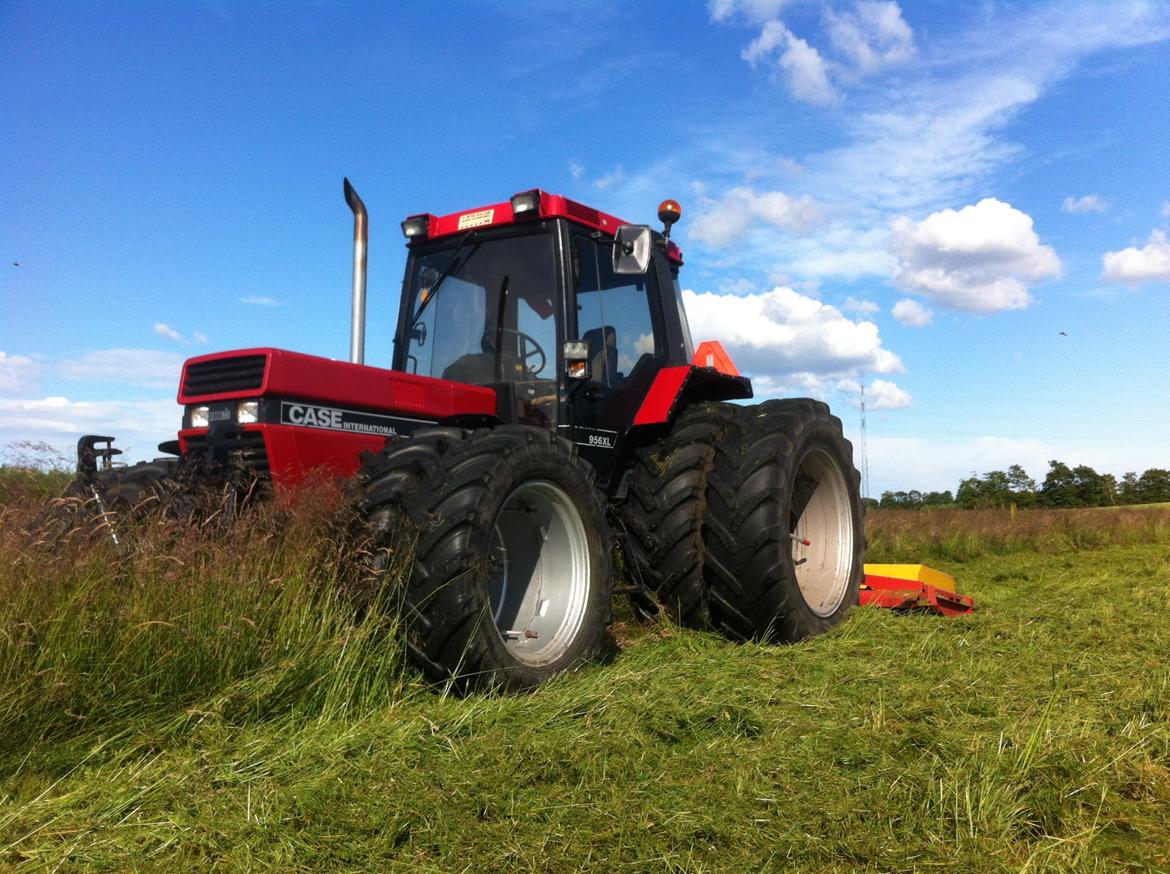 Case IH 956 XL - Ude at brakpudse engen billede 2